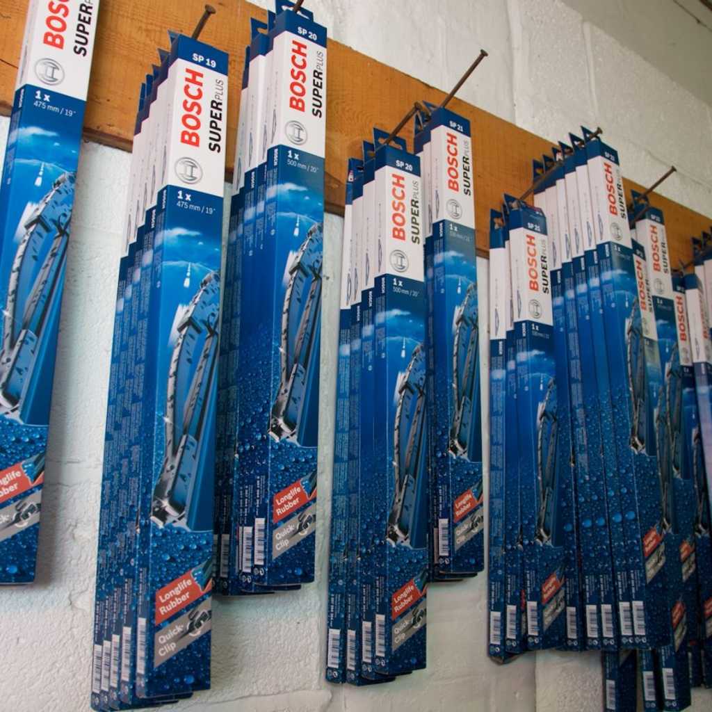 BOSCH wiper blades